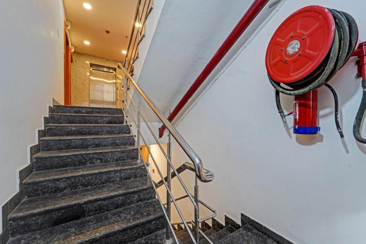 Hotel O J2 Service Apartment 钦奈 外观 照片